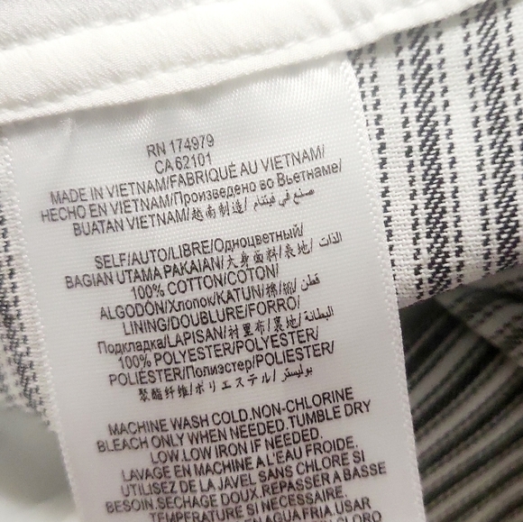 NWT BCBGeneration Black & White Pinstriped Cropped High Rise Pants Size 2 - Picture 9 of 10